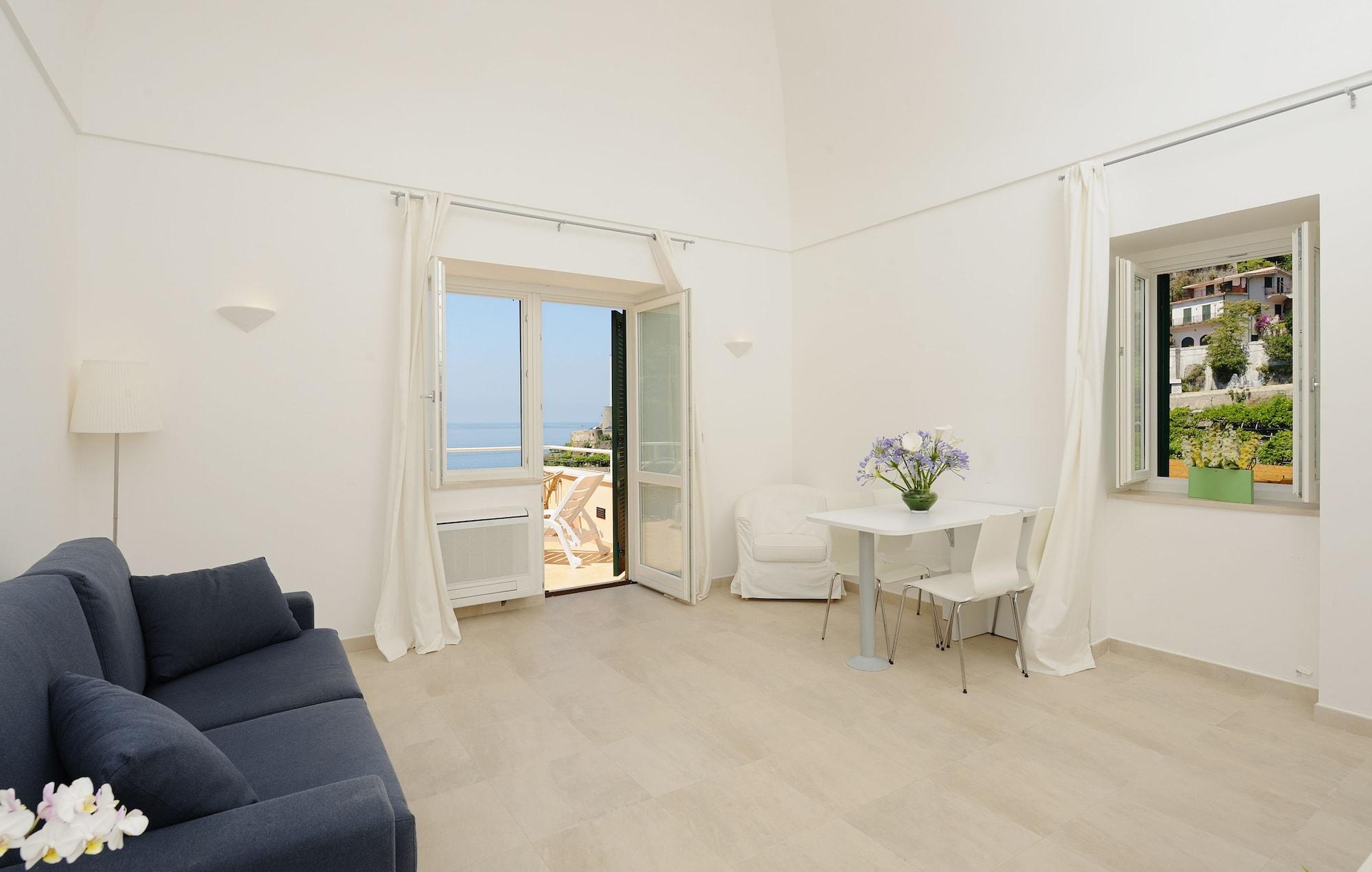 Residence La Dolce Vita Maiori Eksteriør billede